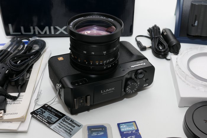 Panasonic LUMIX DMC-LC1 Digital Camera Leica Vario Summicron Lens Aparat cyfrowy