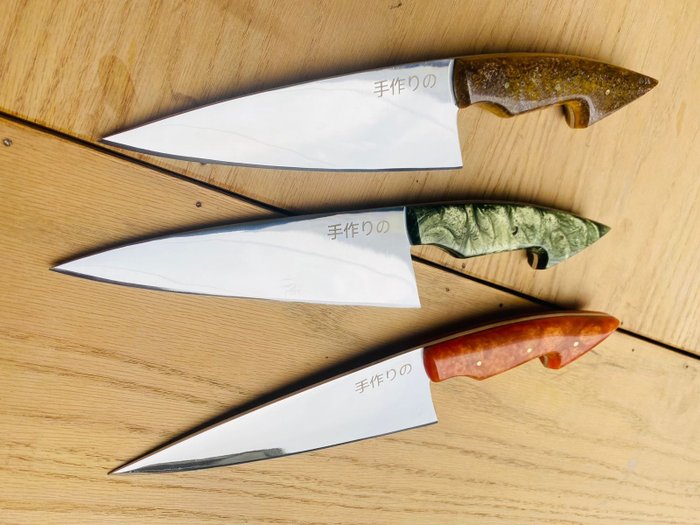 Couteau de cuisine - Kitchen knife set -  Couteaux de cuisine professionnels conçus par un artiste artisanal japonais (Bocho) - Poignées d'art abstrait en acier blanc japonais - Japon