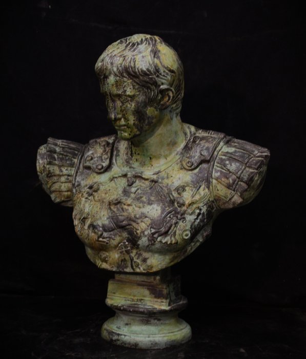 Escultura, Scultura Busto di Cesare - 80 cm - Bronze