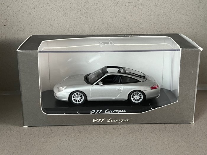 Minichamps 1:43 - Coche de carreras a escala - Porsche 911 Targa