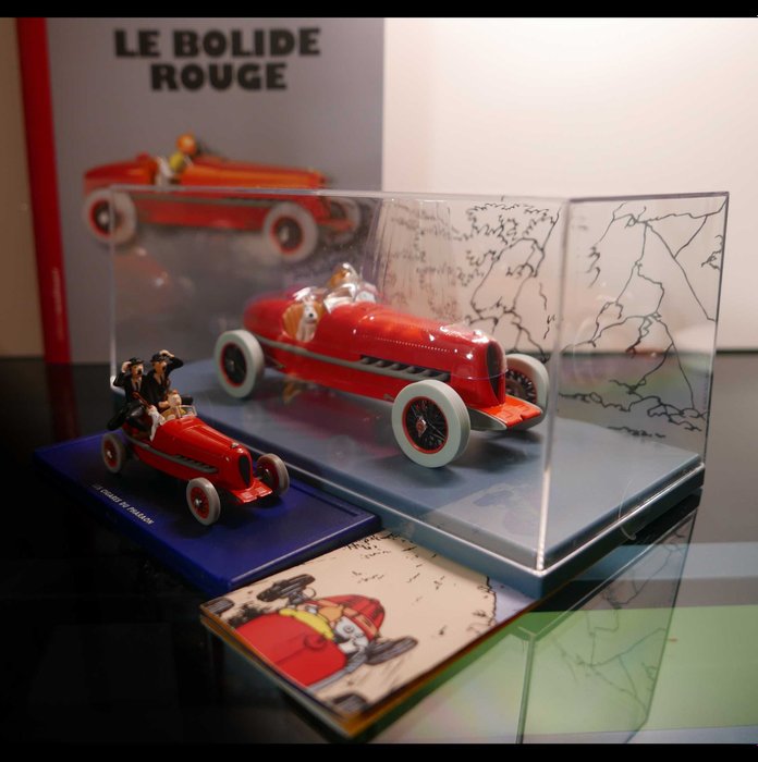 Tintin - Ensemble de 2 Voitures 1/24 et 1/43 - Le Bolide Rouge - "Les Cigares du Pharaon"