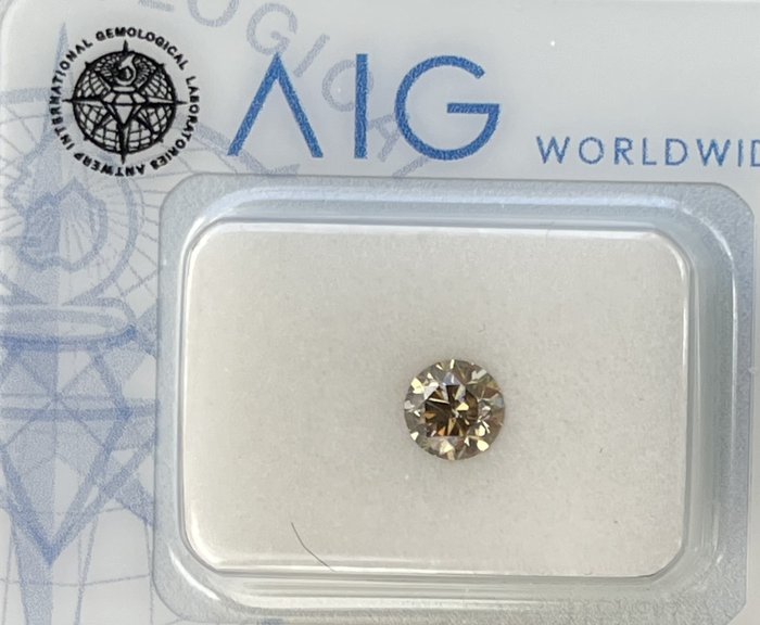 1 pcs 鑽石 - 0.38 ct - 圓形, 明亮型 - fancy yellowish brown - SI2