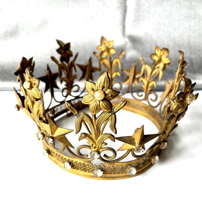 黃銅 - 皇冠