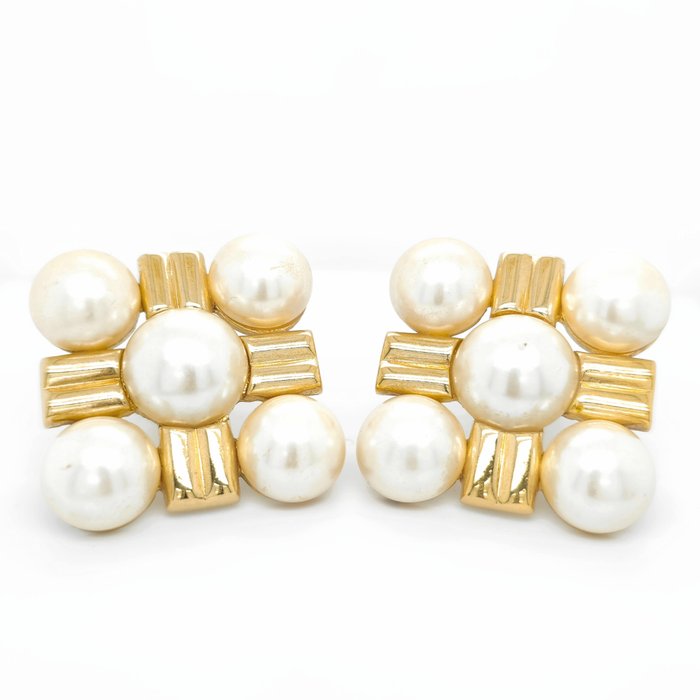 Givenchy Large 1980's Faux Pearl Statement Earrings - Forgyldt - Clipsøreringe