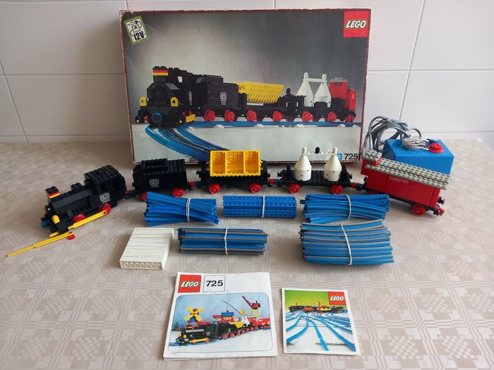Lego - 725 - 12V elektrische Lego trein met rails - 1970-1980 - Dänemark