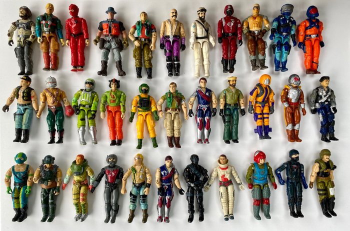 Hasbro - 32 figurines GI Joe 1980-90 avec accessoires  - 戰士玩偶