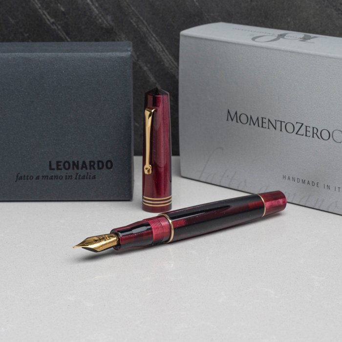 Leonardo Officina Italiana - Momento Zero Prugna -  gold plated finish - Fountain pen