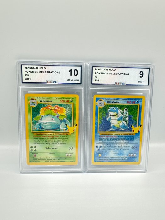 Pokémon - 2 Graded card - VENUSAUR HOLO & BLASTOISE HOLO - CELEBRATIONS - UCG