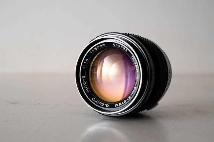 Olympus OM-System Zuiko Auto-S 50 mm f/ 1.4 Prime lens