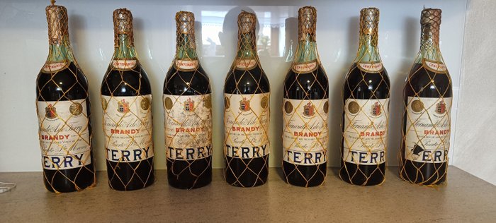 Fernando A. de Terry - Centenario  - b. Década de 1960, Década de 1970 - 750 ml - 7 botellas