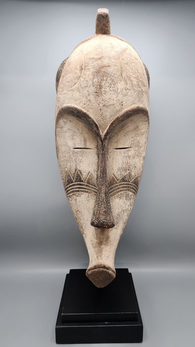 maschera superba - zanna Ngil - Gabon  (Senza Prezzo di Riserva)