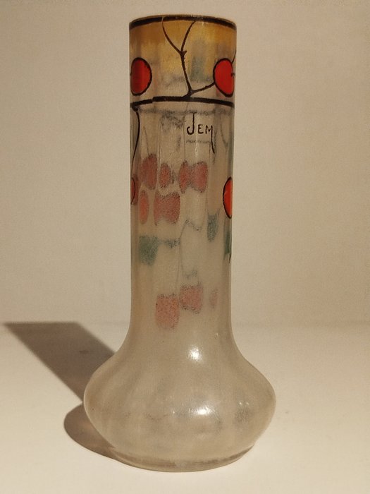 JEM  éleve de François Théodore Legras (1839-1916) - vase émaillé fruits -cerises- - Einzelblumenvase  - Glas