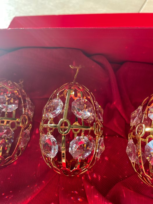 Fabergé-muna - Kultasilattu