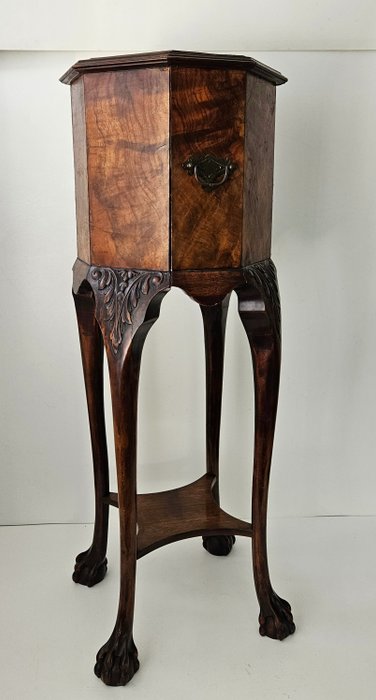 Vessel - Tea stove / Flower box - Wood - 1850-1900
