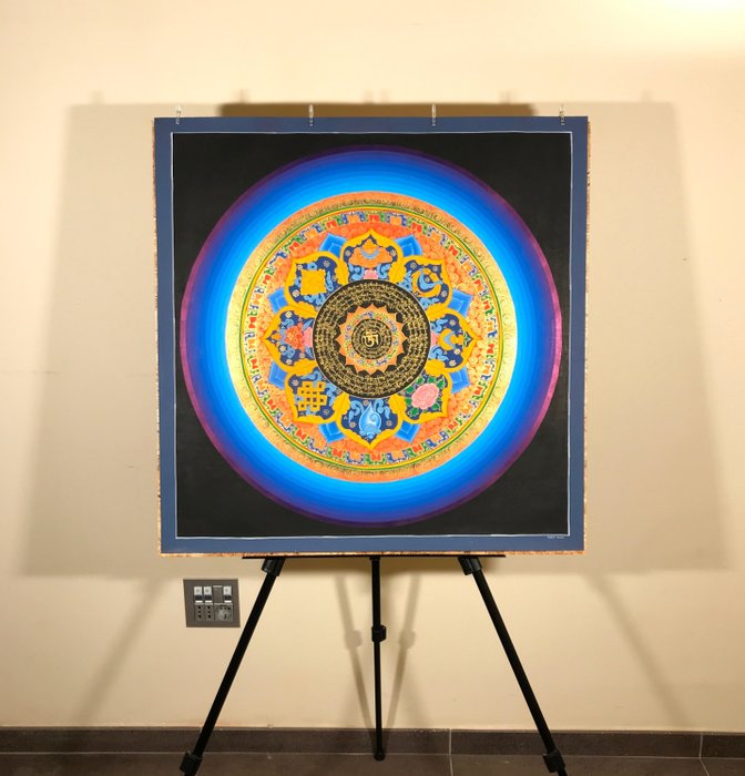 Painting of Tibetan Tradition - Large Mandala Mantra with OM and 8 Auspicious Symbols - Thangka Feng Shui - 76 cm