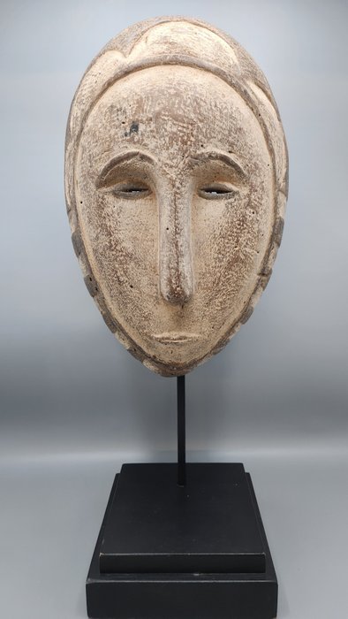 superb mask - fang Ngon-ntang - Gabon  (Utan reservationspris)