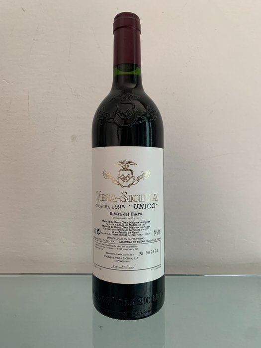 1995 Vega Sicilia, Único - Ribera del Duero Gran Reserva - 1 Flaska (0,75 l)