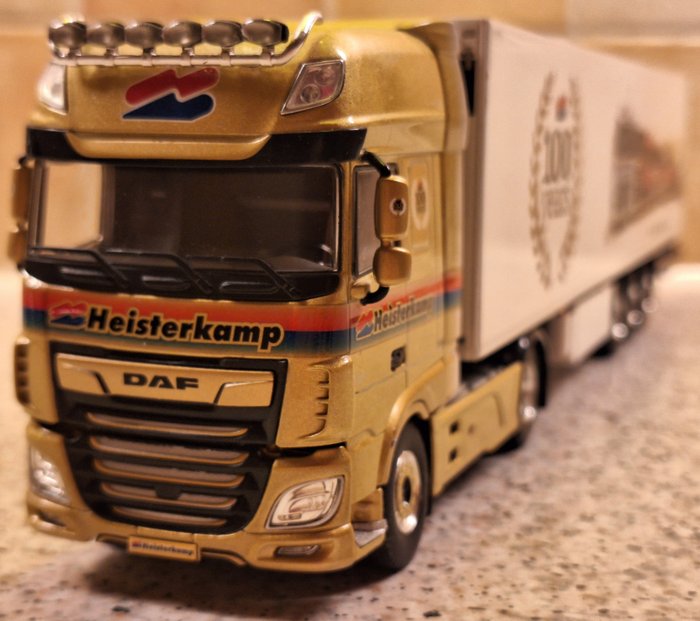 WSI 1:50 - Model truck -DAF XF106 Super Space Cab - tractor with refrigerated semi-trailer "Heisterkamp - Oldenzaal"