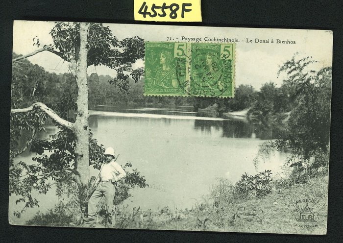 Kiina - 1878-1949  - Kuvapostikorttikokoelma, jota käytetään kiertyvien lohikäärmeiden kanssa