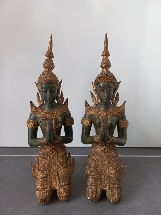 Guardas do templo Thepanom Thai Buddha - 34 cm - Tailândia  (Sem preço de reserva)
