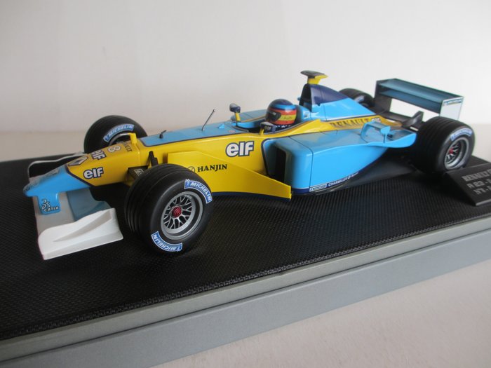 Revell 1:18 - 1 - Voiture miniature - Renault F1 R23 n.8 Fernando Alonso