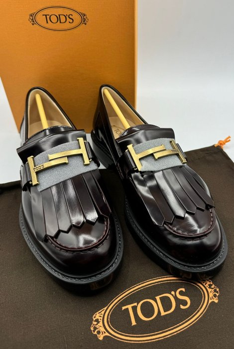 Tod's - 莫卡辛鞋 - 尺寸: Shoes / EU 38