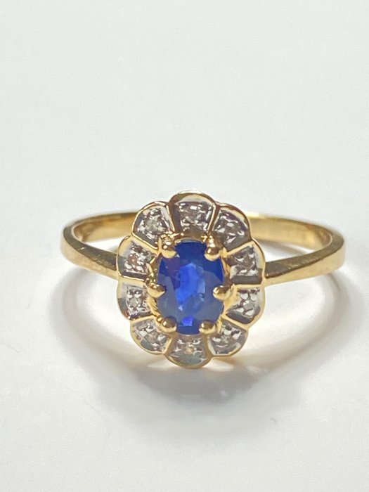 No Reserve Price - Ring - 18 kt. Yellow gold -  0.25 tw. Sapphire - Diamond 