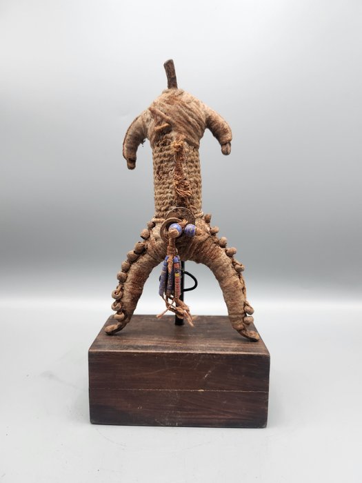 祖先塑像 - 法利娃娃 - 喀麥隆  (沒有保留價)