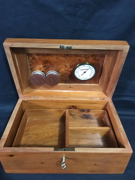 雪茄箱 - 精美的完整雪茄保湿盒 - 木, 木材，Burrwood