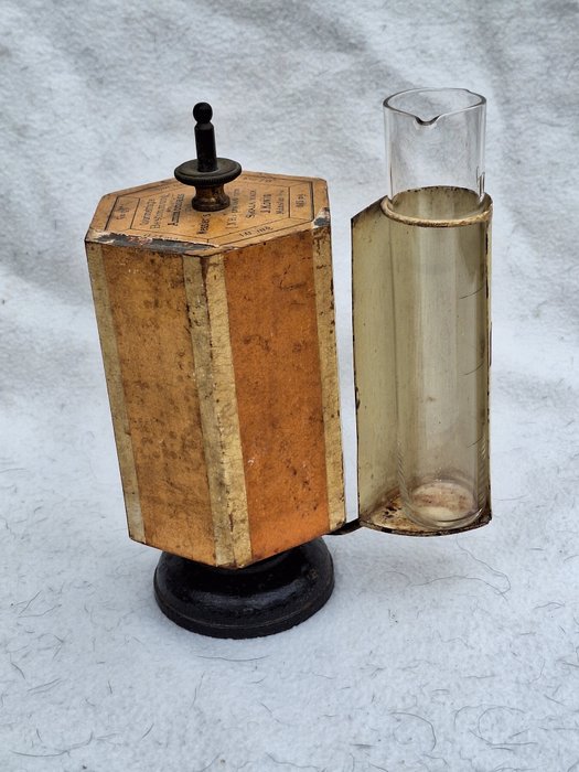 Skala ( nach J. König ) colorimetrische Bestimmung des Ammoniaks - Koloriméter (1) - Fém és üveg - 1900-1910