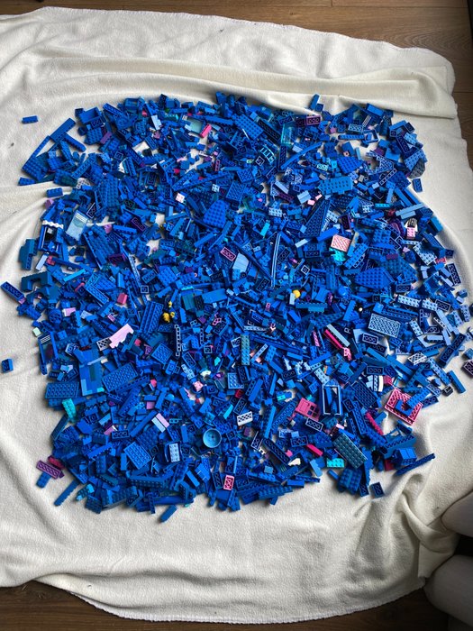Lego - Collection of 4600 gram BLUE Lego - 1980-1990