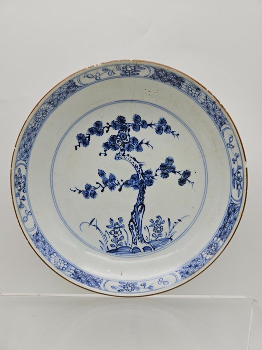 Kiefernbaumschild - Porzellan - China - Yongzheng (1723-1735)