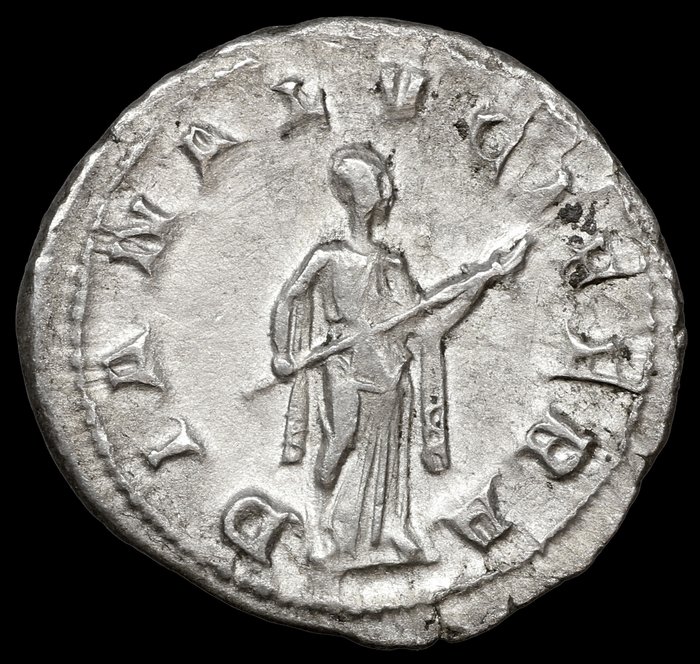 Empire romain. Gordien III (238-244 apr. J.-C.). Denarius DIANA LVCIFERA