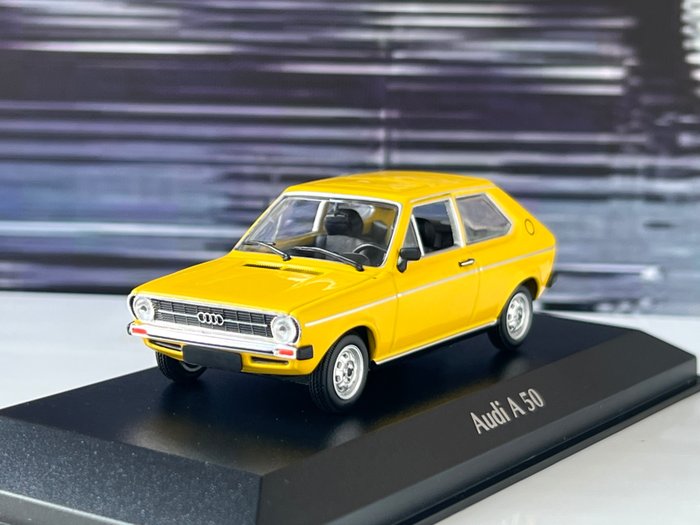 MaXichamps 1:43 - 模型車 - 奧迪 50 1975