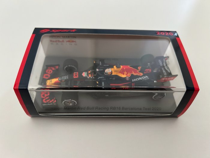 Spark 1:43 - 1 - Miniatura de carro de corrida - Max Verstappen GP Barcelona test 2020 - RB16