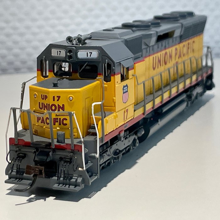 Bachmann H0轨 - 82718 - 柴油内燃机车 (1) - 带 DCC 的 EMD SD45 - Union Pacific Railroad