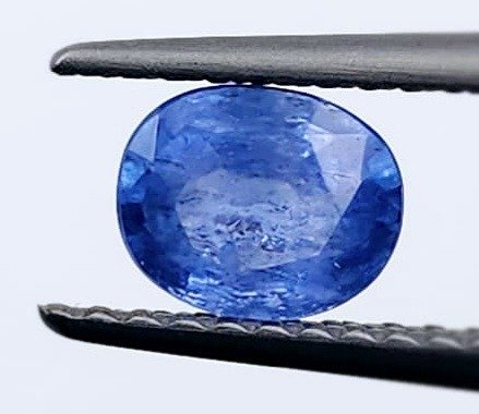 蓝色 蓝宝石 - 0.56 ct