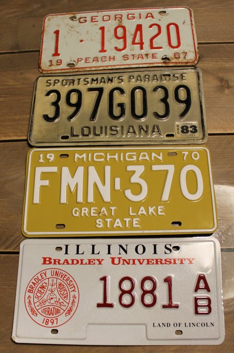 牌照 (4) - License plates - Bijzondere set originele nummerplaten uit de USA - 4 verschillende staten, bijzondere uitgaves - 1960-1970