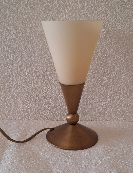 H.J. Steinhauer - Bordlampe (1) - Stål, mælkeagtigt glas