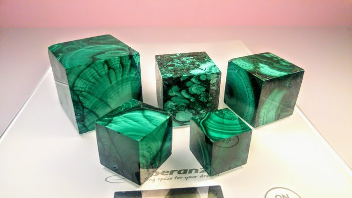 Malachite 立方體 - 高度: 36 mm - 闊度: 29 mm- 424 g - (5)