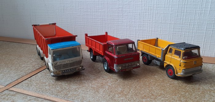 Dinky Toys 1:43 - 3 - Φορτηγό μοντελισμού - Leyland, Ford, Bedford Tipper