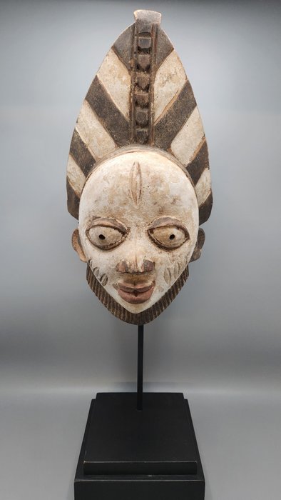superbe masque - Yoruba - Nigeria  (Sans Prix de Réserve)