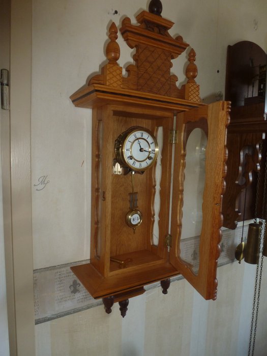 Wall clock - Regulator - Wood, Oak - 1980-1990