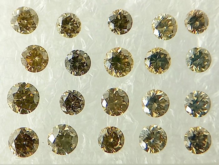 20 pcs 鑽石 - 0.91 ct - 明亮型 - 艷啡黃色 - I1, VS1, No reserve!
