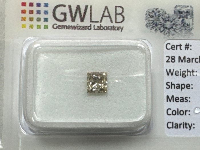 1 pcs Diamanter - 0.41 ct - Fyrkantig - Fancy gray yellow - VVS2, No reserve price