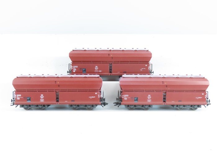 Märklin H0 - 46261 - Modellbahn-Güterwagenset (1) - 3-teiliges Set Selbstentladeanhänger „Kalitransport“ mit Klappdeckel - DB