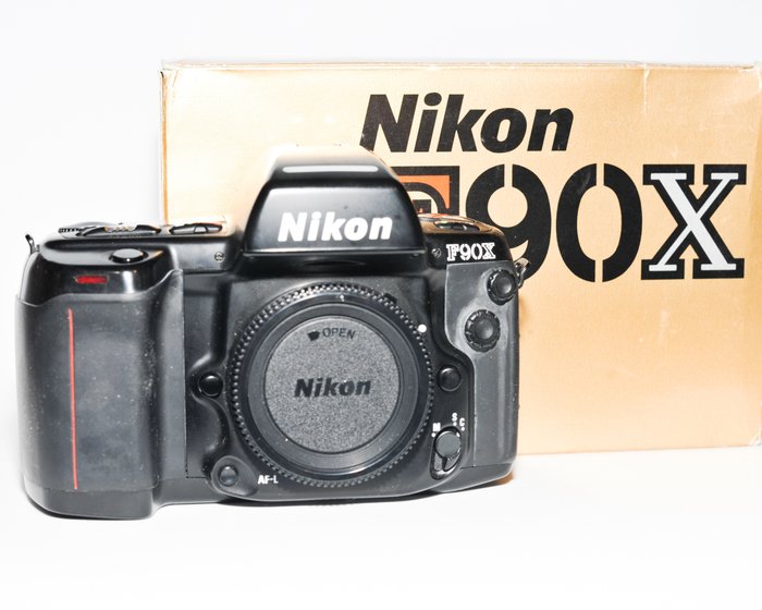 Nikon F90X + Nikon F801 + Nikon F401 Aparat analogowy