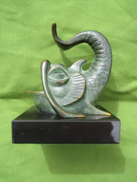Statuette, Dauphin, Poisson. Bronze J.P Le VERRIER vers 1938-1940 - 10 cm - Art Deco.