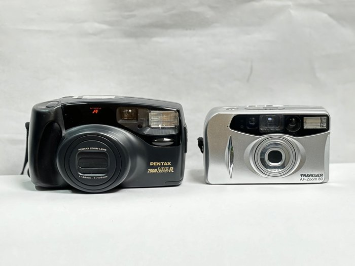 Asahi, Traveler Pentax Zoom 105-R (1991) en Traveler AF-Zoom 80 (1985) Autofokussökare kamera