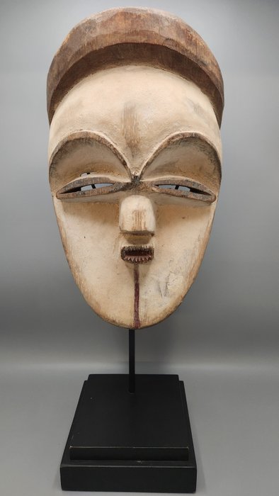 masca superba - Tsogho - Gabon  (Fără preț de rezervă)